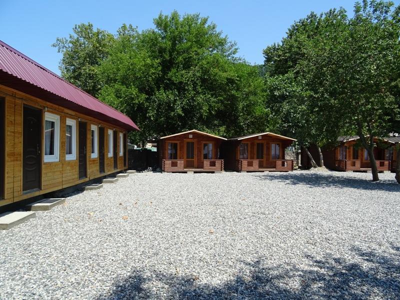 Guest House Tri Topolya Lidzava ภายนอก รูปภาพ